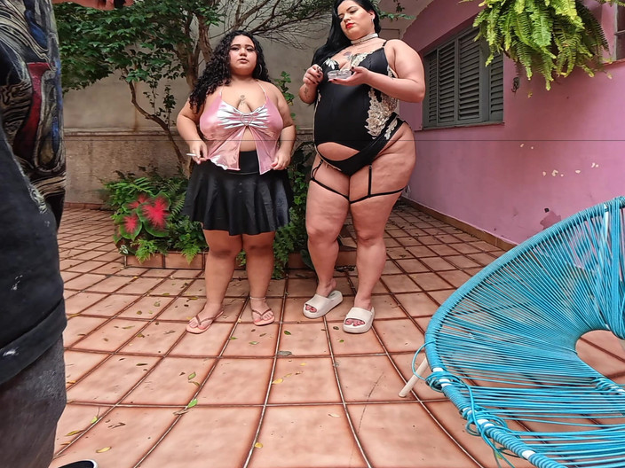 Pamela Panda VR: वीआर धूम्रपान करने वाली लड़की Pri Melancia और pamela Panda