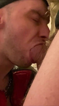 Rus Kink Hunk Fucks Kinkysirius Hard: Smacks, Cums In Mouth And Pisses Part 2