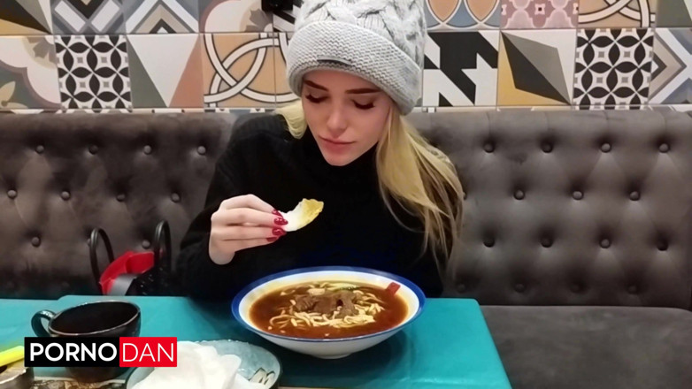 Porno Dan: Creampie-ul fiica mea vitregă obraznică Four Rimes Athena Fleurs de...
