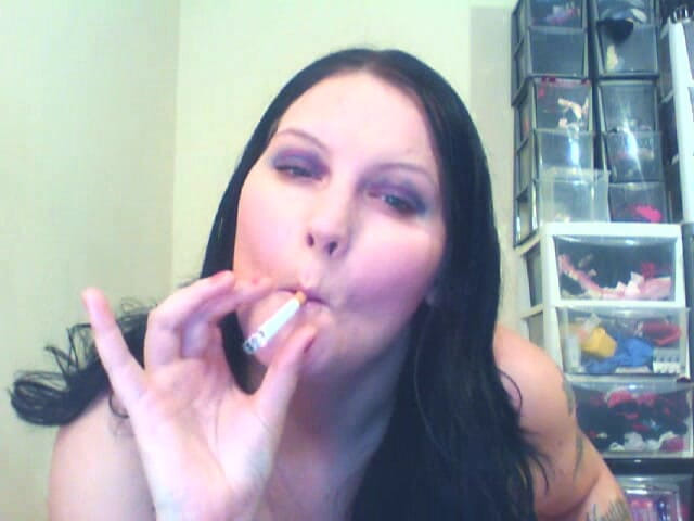 MissFFW: Kouření fetiš