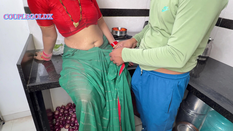 Sexy Komal: Am zweiten Tag von Komals Hochzeitsnacht kocht ihr schwager Khichadi...
