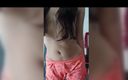 Teen 18 hot: Настоящее домашнее видео сексуальной тинки 18 в униформе было слито в сеть, она прислала видео своему учителю.