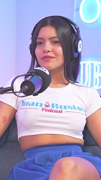 Camilahenao, горячая студентка, испытывает экстремальный оргазм после получения всей спермы в ее рот!