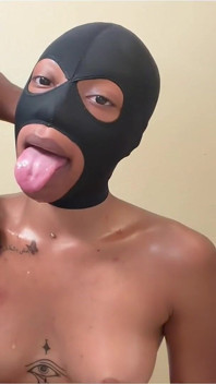 Jovem thot adora chupar bbc e fodida na bunda dela!