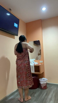 After Finishing the Merit Ceremony, Let's Go to the Hotel.