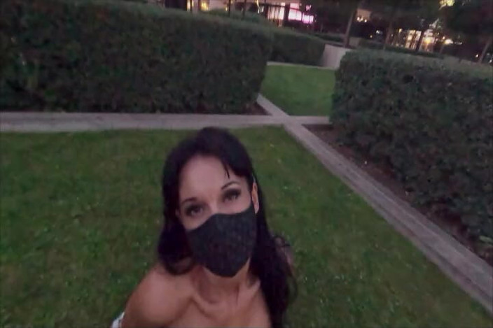 Miss Lilith devil: Masturbating Outdoors