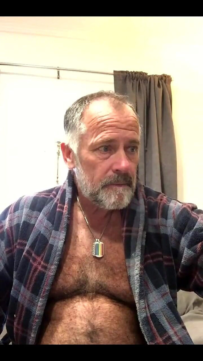 Daddybearvlc: Flux a început la 02/04/2024 04:28 Pm