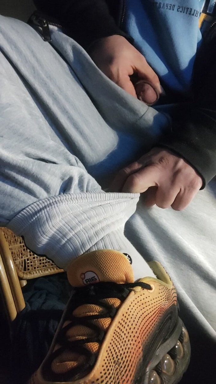 SmokedAlloy2: Dj-bro Pisse Und Spiele Mit Dreckigen Socken.... Hammer Drauf!