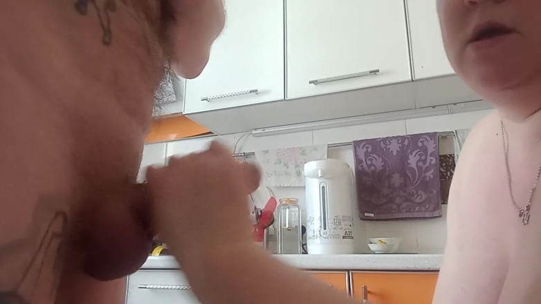Zona901: Milf bbw succhia il mio cazzo e ottiene un boccone...