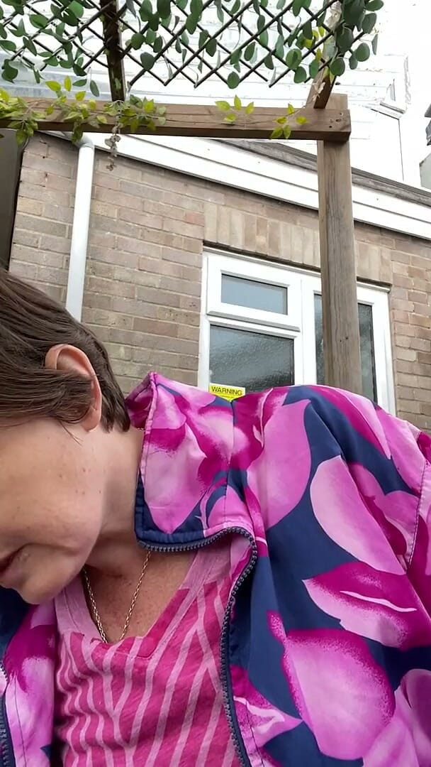 MistressWriggler: Kiedy dostaje topless jest jedynym sposobem, aby iść!