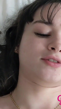 Remi Raw - nuovissima piccola teen bianca-latina da 5ft da 100 libbre