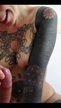 POV Handjob - Sono innamorato del suo cazzo!