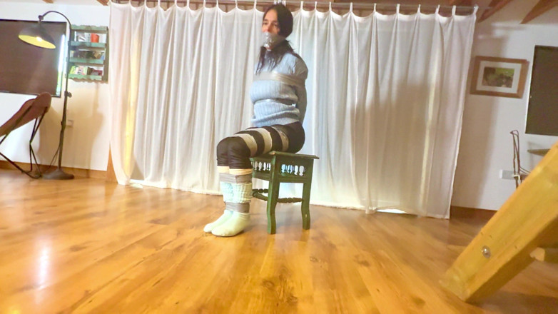 Latina Fetish: Latina: Sekret dozorcy (4k)