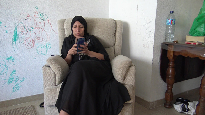 Souzan Halabi: मिस्र का व्यभिचारी पति चुदाई के लिए बड़े चुनता है