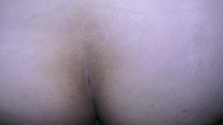 Milky Mari: Hairy MILF get fucked in doggystyle with a condom in...