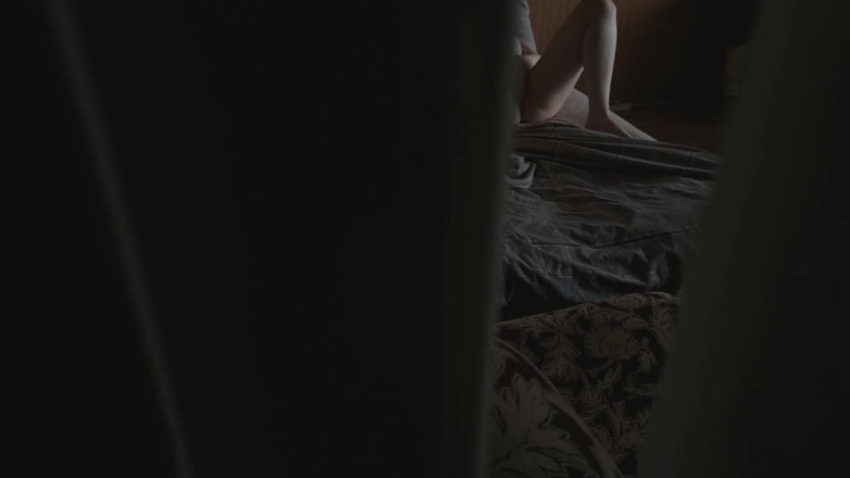 Vaisiti7: น้องชายต่างมารดาจับได้ว่าน้องสาวกำลังชักว่าว แล้วเย็ดปากกับหี