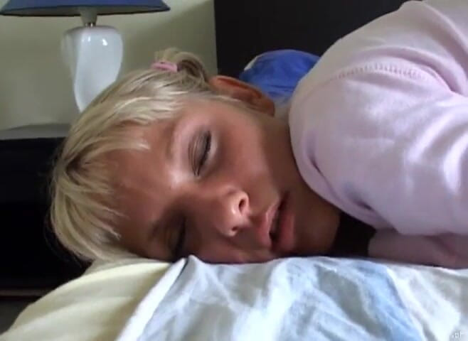 Hard raw sex: Cute Blonde Gets Her Oiled Ass Fingered Slowly