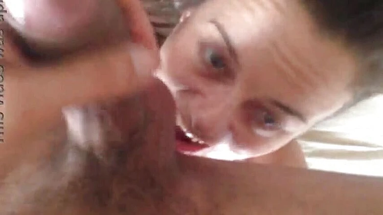 Amouldolo: Dirtytalk, spankin, knullar &amp;suger, klänning, trosor &amp; stringtrosor