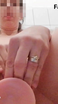 pahli baar dildo ka upyog karna