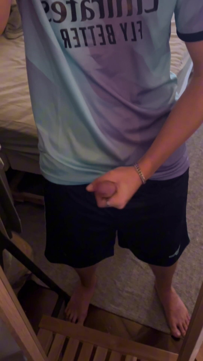 Axton Drake: Soccer Bro Jerks off After Coming Home From Practice