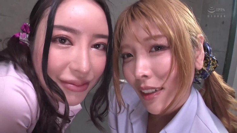 Smooth Time: Cunnilingus ca un unt de câine, continuă să fie ținut complet...