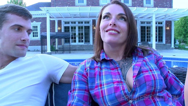 Private Society: 内射一些高级阴户