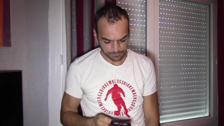 Gaybareback: Leo Senthy fodida em pêlo por xxl pau ao ar...