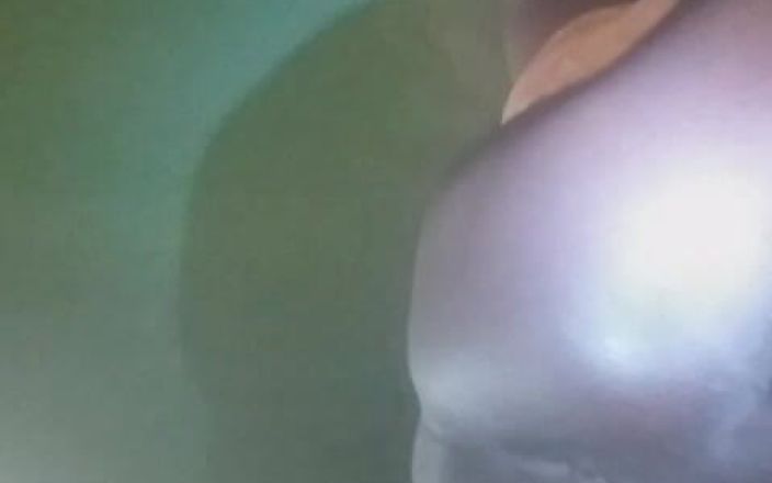 Badman4606: Tolong ambil mudah dengan saya, awak menyakitkan saya.