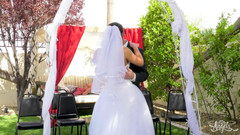 Trans Angels: Transangels - यहाँ दुल्हन का वीर्य निकालता है - connor maguire, Chanel Santini