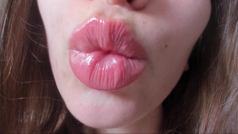 Rarible Diamond: Beijando e Alegria