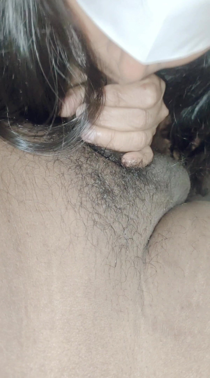 Yours fantasy: Riya Fantasy # 4 kouření v červených šatech