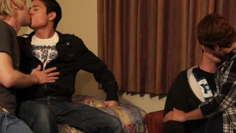 THE BIG BULGE STUDIO: Slut Fucked Raw B His Friend in Orgy