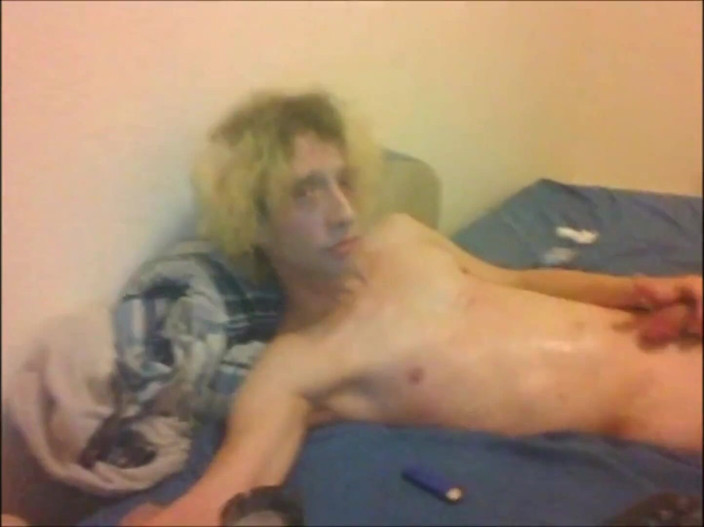LilTaste: Cumming on My Stomach with Buttplug in My Fuckhole (no Audio/no...
