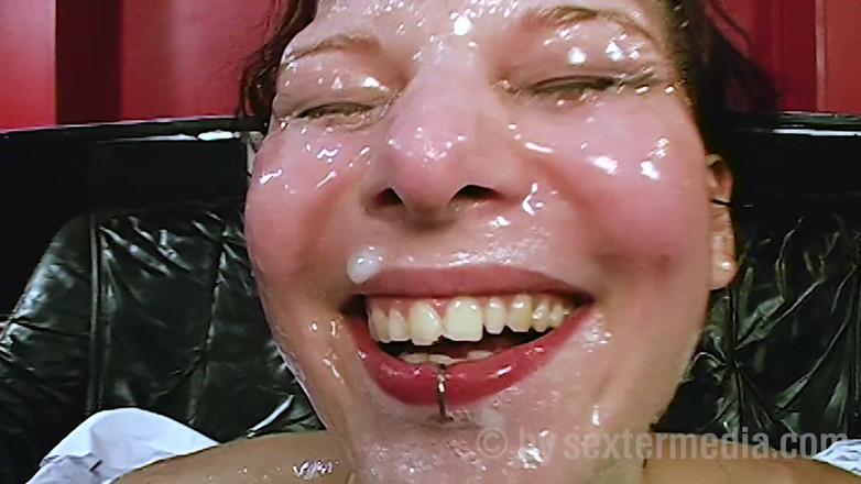 Sextermedia by Pete: Sexe déjanté amateur avec Jonata