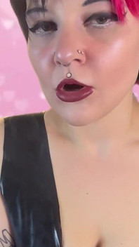 미스 루비 노출과 노예: Sissy의 몰락