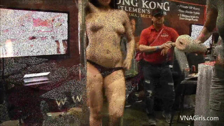 ซารา เจย์: Adultcon 24 Bts