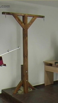 Genny Spanking Machine - Breast Whipping