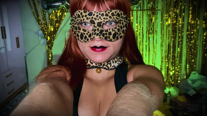 Goddess Li: Hairy and Delicious Arms