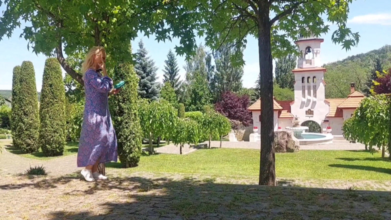 Selena701: Amateur Rubia Madura Esposa Disfruta Del Sexo Después De Caminar