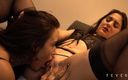 Fever Films: Chica caliente siendo dominada por su novia (Lexi Mallet y Megan...