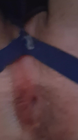 Alex Whitee: Mă joc cu curul meu