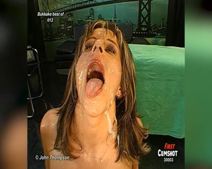 Deutschland Porno X: Curva bukkake își udă fața de spermă!