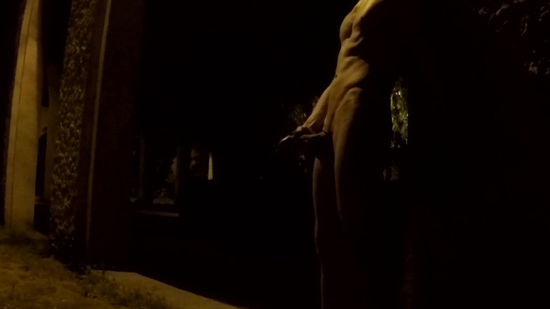 outdoor-fun: Geceleri parkta - soyunuyor 2