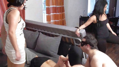 Foot Girls: Foot orgie v hierarchii otroků