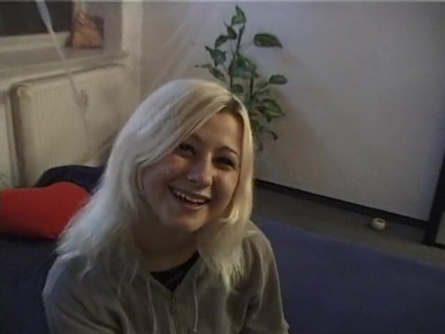 German Classic Porn videos: Hot blonde teen trys the movie business