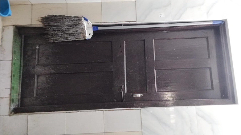 DesiDarkArt: Nepali Boy Hand Sex with Bathroom