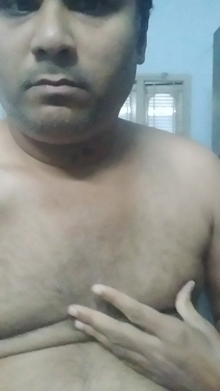 Nani Top: Dapatkan kongkek percuma oleh batang keras saya ke dalam lubang...