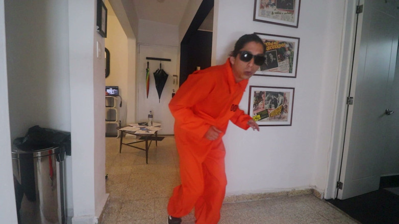 Calientehubxxx: Prison Escape