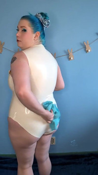 Behind the Scenes Latex Shine up