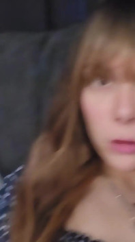2 sclavi trans sissy fiind amuzanti